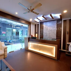 Hotel Oppera Mahipalpur - Delhi Airport ***